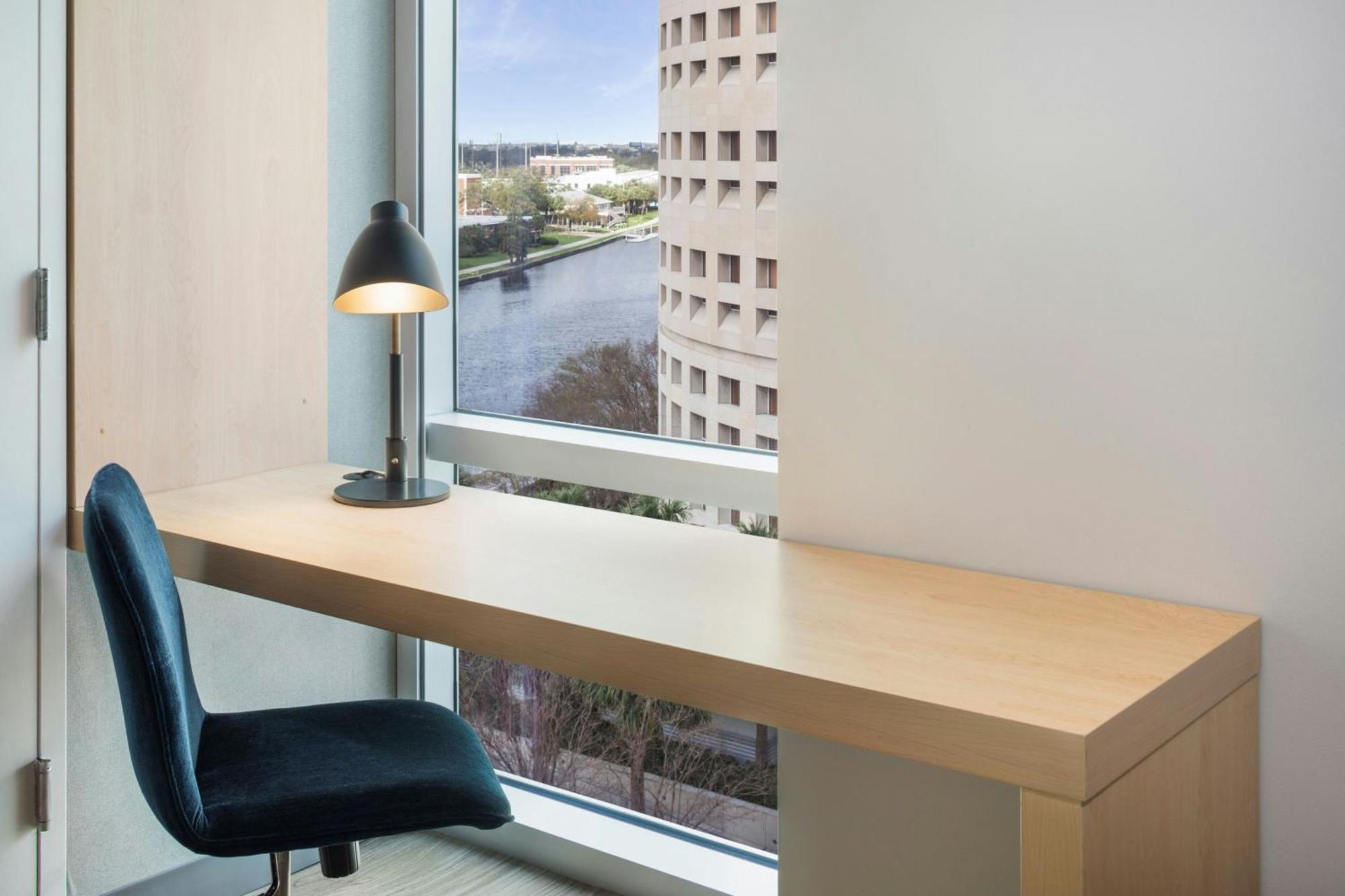 Aloft - Tampa Downtown Hotel Exterior photo