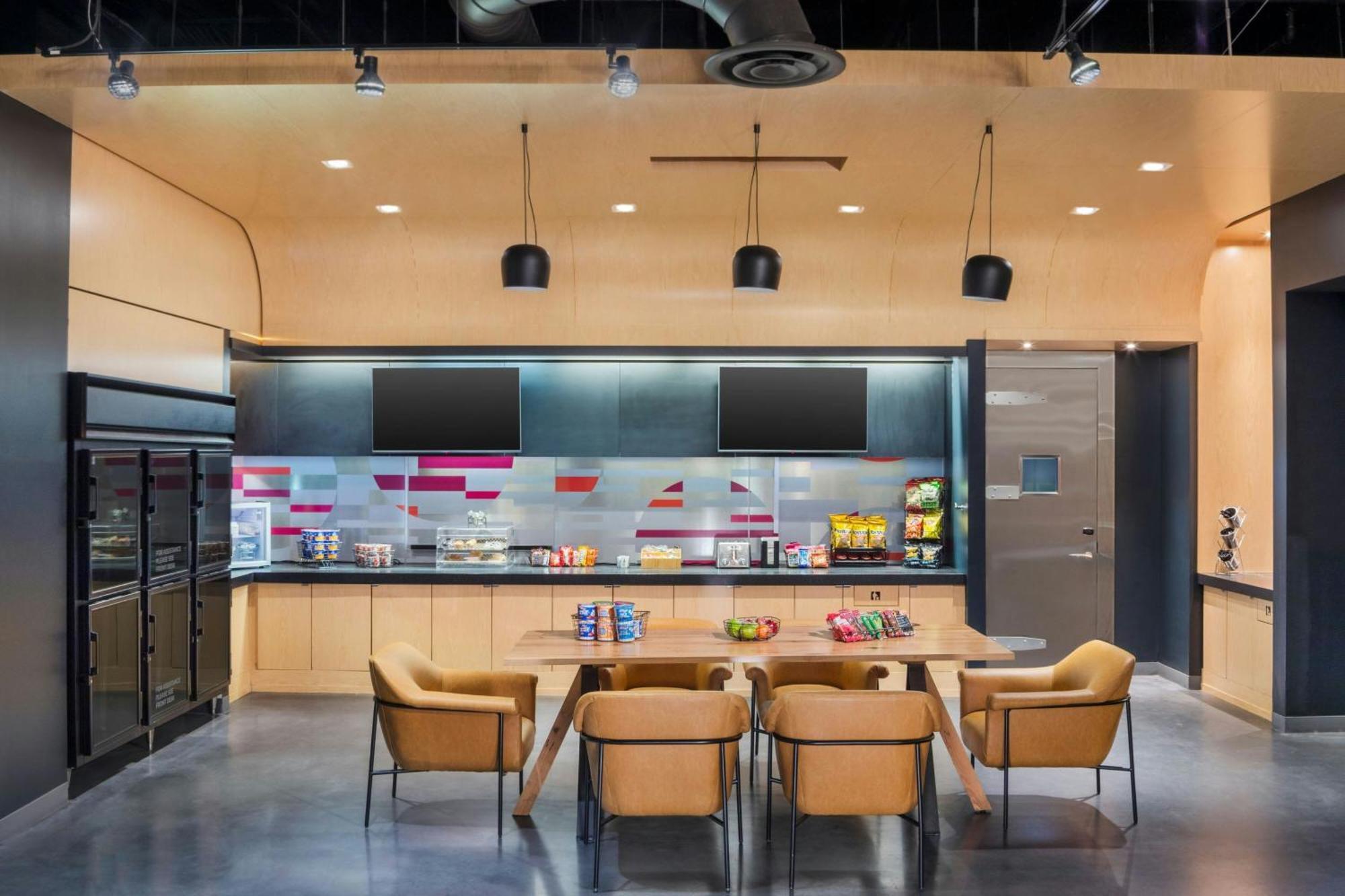 Aloft - Tampa Downtown Hotel Exterior photo